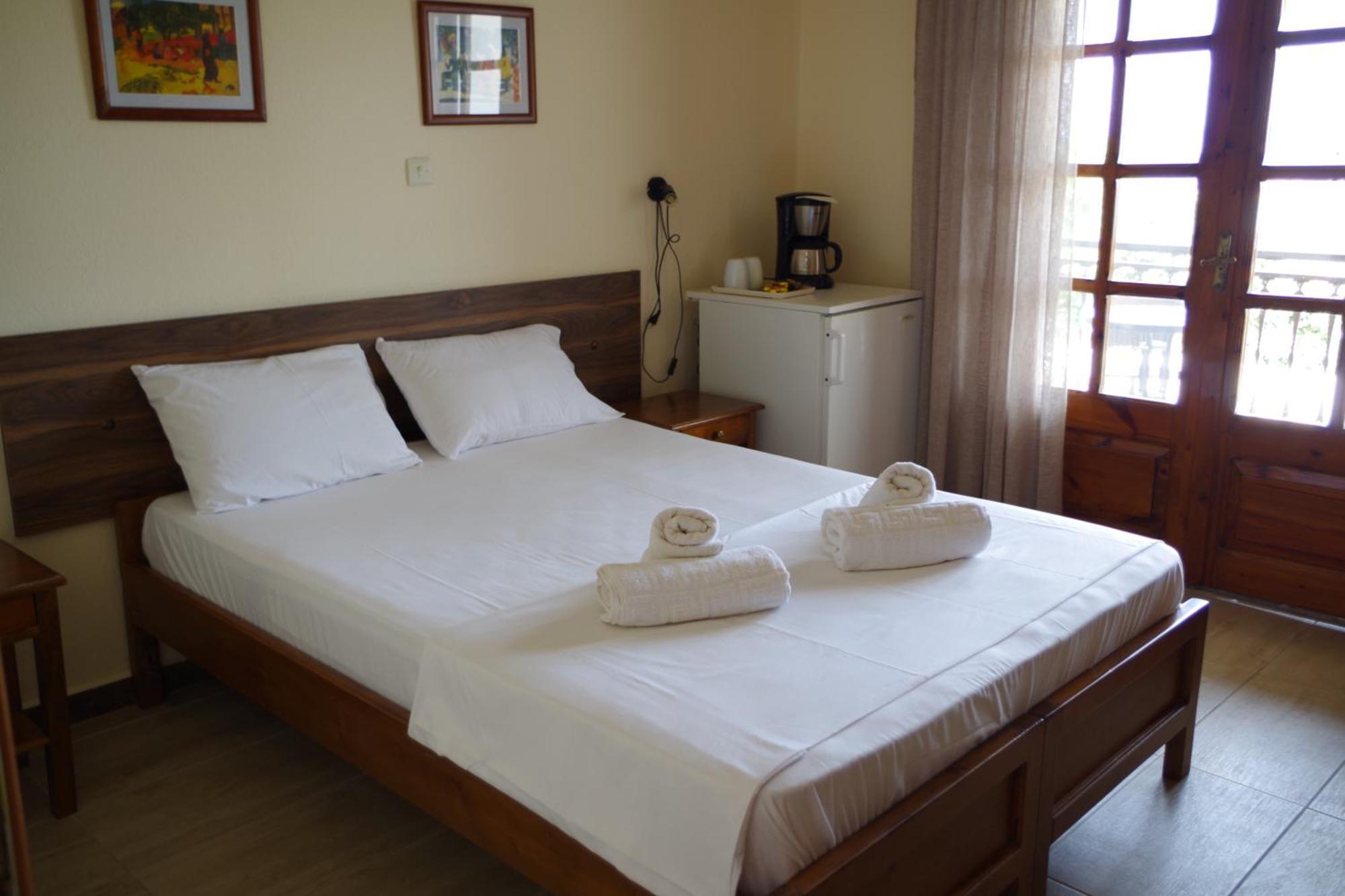 Sotiras Rooms Skala Sotiros Exterior photo