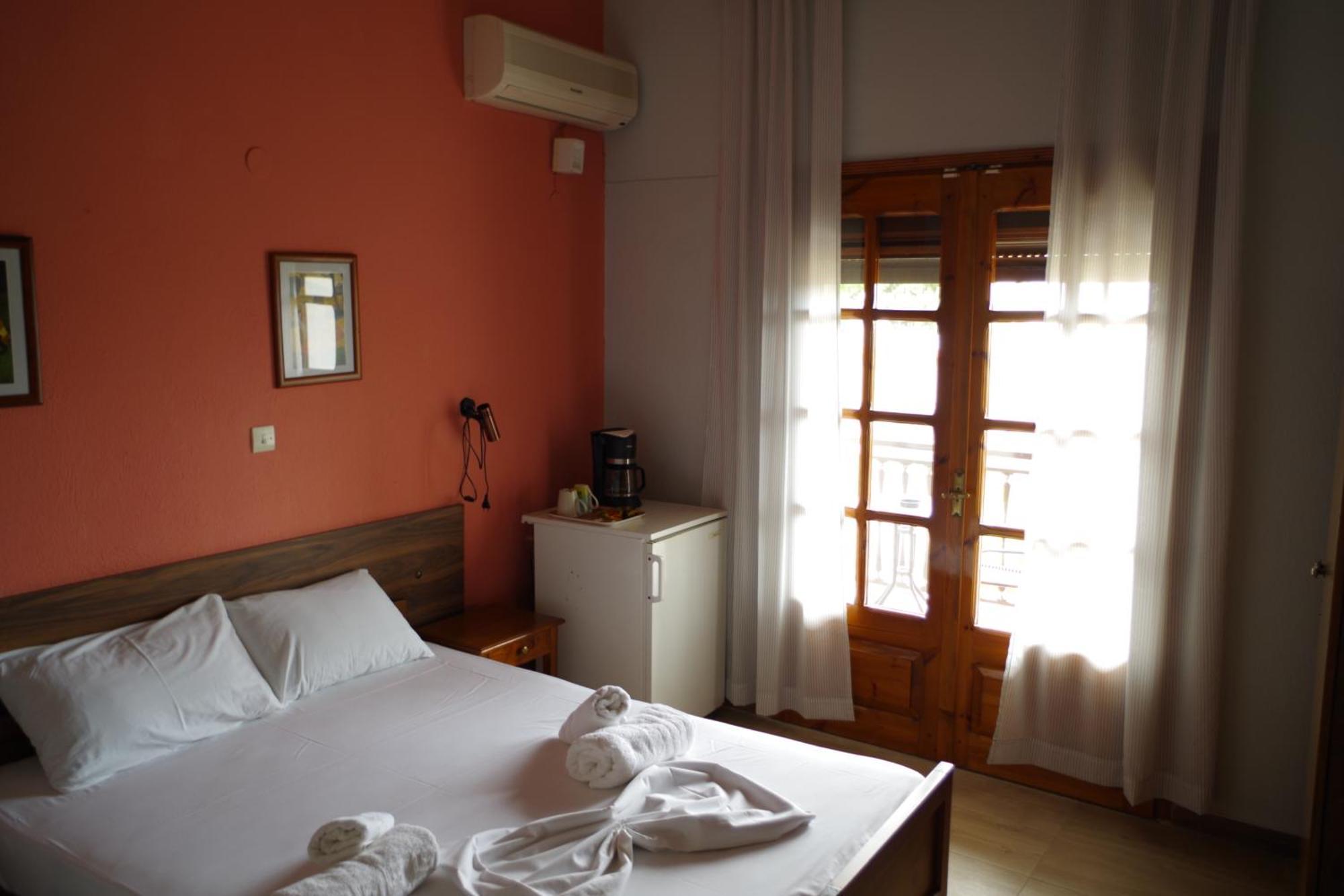 Sotiras Rooms Skala Sotiros Exterior photo