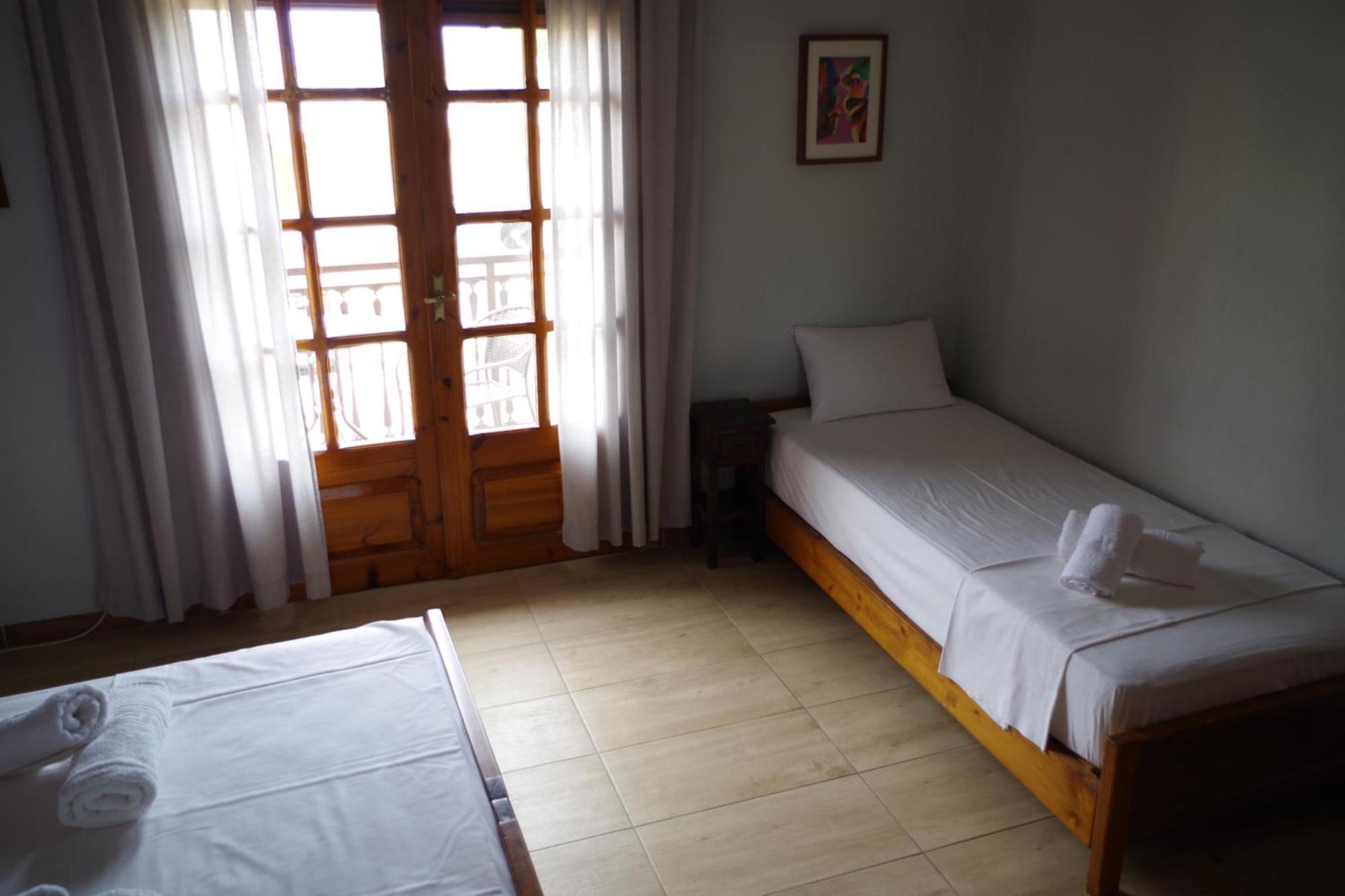 Sotiras Rooms Skala Sotiros Exterior photo